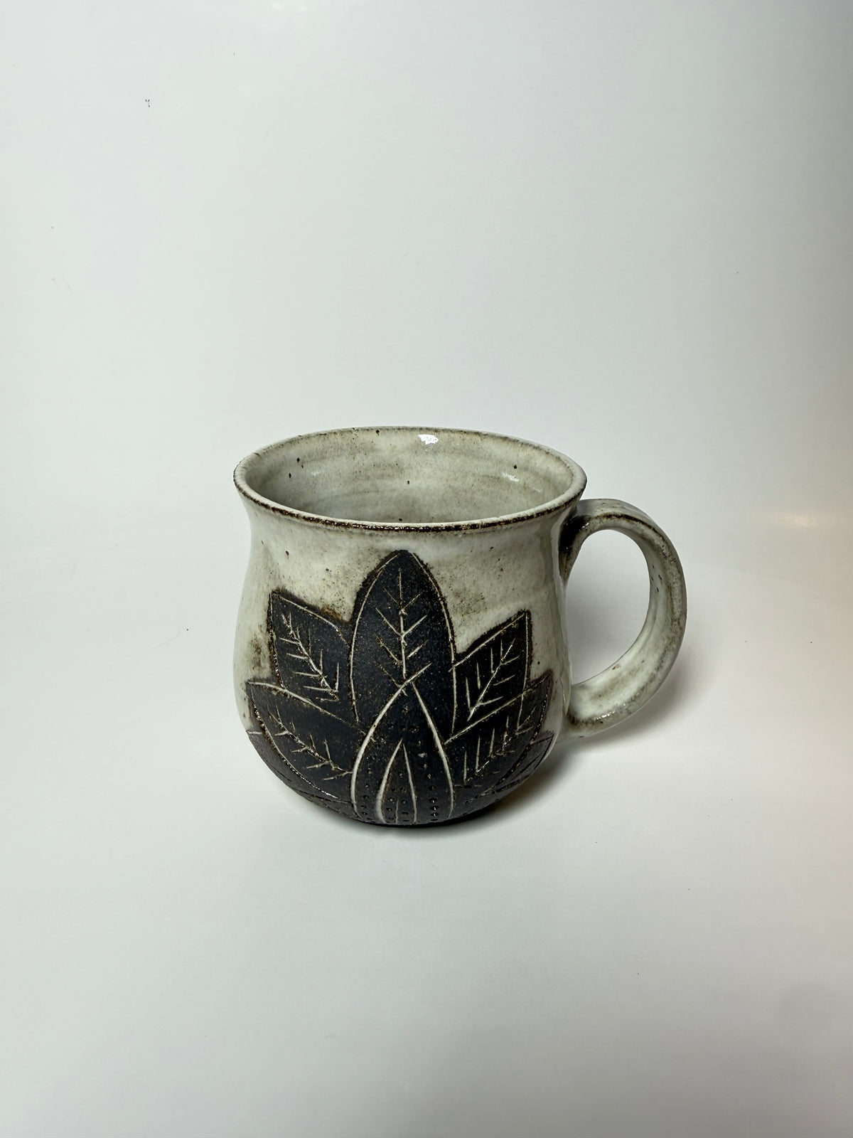 Snowdrift Speckled Carved Mug
