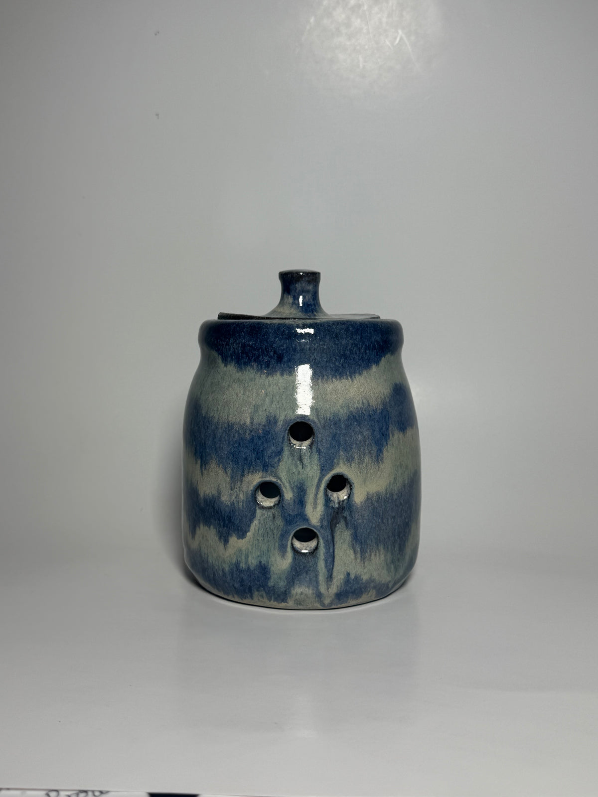 Blue Tide Garlic Keeper