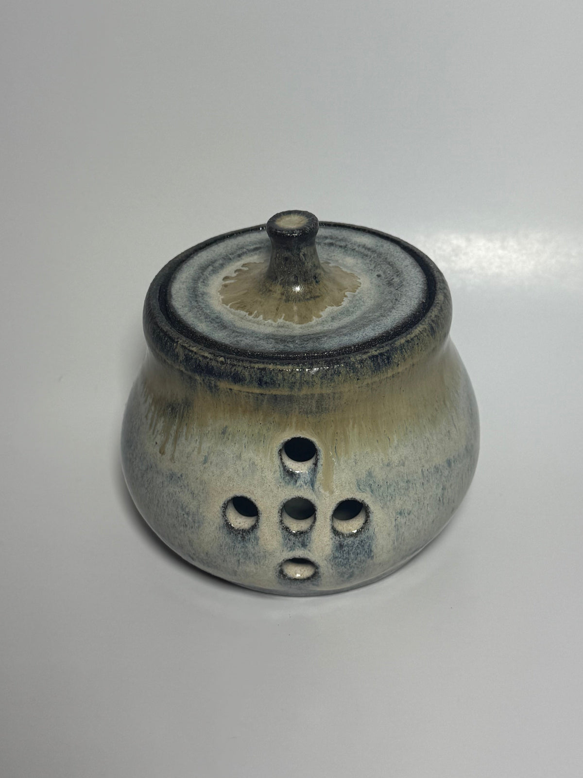 Sandbar Shore Garlic Keeper